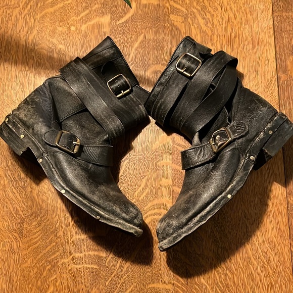 Jeffrey Campbell size 9 Brit slouchy biker boot distressed - Picture 2 of 10